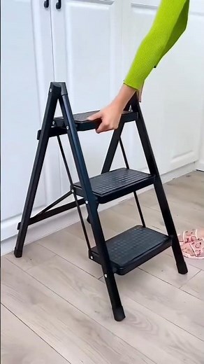 Portable Foldable Step Ladder Online available on Amazon Flipkart