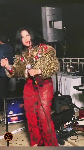 Maria Conchita Alonso - Acariciame: A Balada Love Song