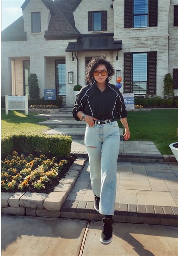 If you’re thinking about moving to Prosper Texas, here are some reasons that will make it more appealing for you: It’s family-friendly with a strong sense of community Prosper is in a strategic location that offers a quieter, suburban lifestyle while being close to major cities like Frisco and McKinney. There are tons of neighborhoods that offer options for high quality housing and amenities. Outdoor lifestyle: over 634 acres of public parks and more than 50 miles of hike and bike trails. Growth