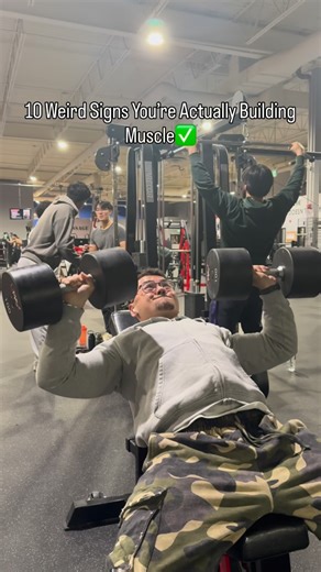 Berkay Sönmez on Instagram: "10 Weird Signs You’re Actually Building Muscle (Without Realizing It) 🦾⬇️ 1️⃣ The scale goes up… but you look leaner Muscle is dense. Weight can rise while your shape gets sharper. 2️⃣ Everyday tasks feel easier Stairs, groceries, lifting at work — strength is showing up in real life. 3️⃣ You’re way hungrier than before Building muscle burns fuel fast, so your appetite cranks up. 4️⃣ You warm up and start sweating quicker More muscle = more heat production and a fas