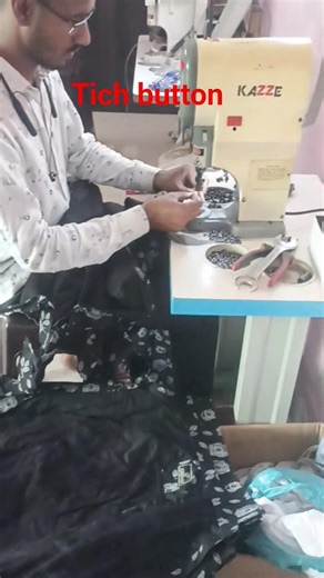 Tich button kaise hota hai?