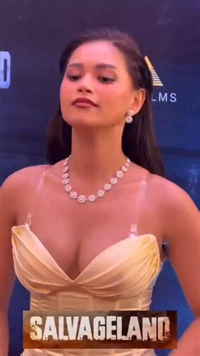 VMX Angela Morena👀 Actress Angela Morena was present at the premiere night of her film Salvageland. Catch Salvageland this November 26 exclusive in Cinemas. Directed by Lino S. Cayetano. #angelamorena | Albert Sanchez