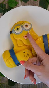 202K views · 1K reactions |  #minion #minions #despicableme #cake #bakinthursdays | Baking Thursdays | Facebook