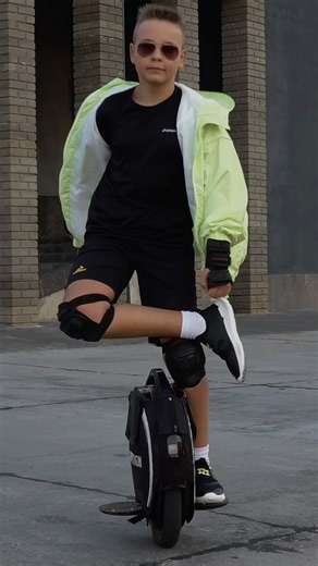 Моноколесо INMOTION V8F