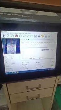 Gold Testing Machine Testing for jewellery Metals currently testing this Metal 18K gold