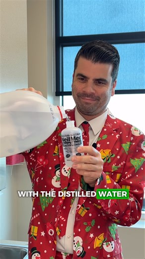 Dr. Vanhille teaches you how to use a sinus rinse. #SinusRelief #Congestion #ColdAndFlu #HowTo