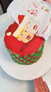 Can you guess the movie from this cake!? #Christmas #Baking #Cakedecorating #homealone | Sweet Kate Bakery