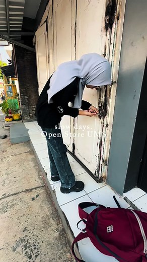 Morning bloomies~~ Open store😍 #floristad #fypシ #buketmurahsolo #buketwisudasolo #weedingbouquet