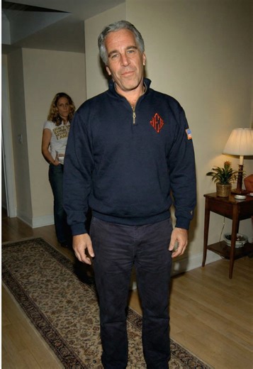 😮‍💨😮‍💨 #epstein #diddy #boogiedown #epsteinisland #viraldance | boogie down dance