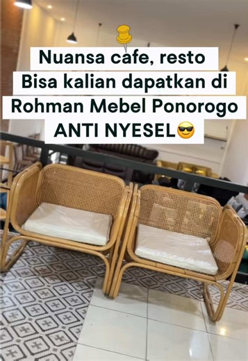 Hidden gem bisa di depan rumah?? Yaa bisa lah tentu barangnya dari Rohman Mebel Ponorogo dong jelas otentik dan nuansa ala cafe pinterest🥰😎 #furniture #kursiteras #minimalist #foryoupage #ponorogo24jam