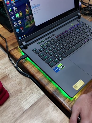 រៀបចំអោយម៉ូយ ASUS ROG STRIX G615JMR តំលៃ 1649$ -CPU Intel® Core™ i7 (14650HX) ជំនាន់ទី 14 -RAM 16G (DDR5) -M.2 1TB -VGA NVIDIA RTX 5060 8GB -KEYBOARD RGB PER KEY -អេក្រង់ 16