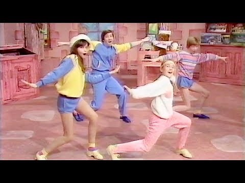 Emu's Pink Windmill Kids: Body Work