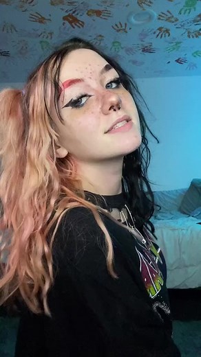 247K views · 1.3K reactions | my hair fell out ngl.  #reveal #hair #hairdye #newhair #transformation #JustDanceMoves #OnHold #BeKind #fyp | 홆홖홮홡홖홢홖홡홚환환 | Facebook