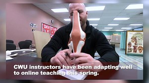 With this changing Spring quarter, we are so thankful for our #cwu faculty! They jumped in quickly to adjust to online learning and providing dedicated efforts to our students. Under a tight timeline, each CWU department created impromptu plans for virtual instruction, even if the online-only concept didn’t conform with their goals for a particular course. #CWUTogether Learn more about how they adjusted to online learning: cwu.edu/cwu-instructors-discover-benefits-drawbacks-online-teaching | Cen