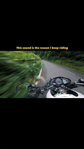 NS 200 Exhaust Sound in mountains #ns200