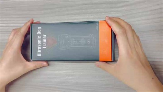 Handheld Ultrasonic Dog Repeller Anti-Barking Device Ultrasonic Dog Repellent Dog Bark Deterrent Device