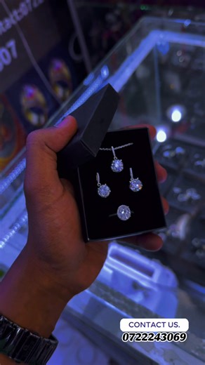 Full set ‘ sterling silver 🧩 #sterlingsilverjewelry #WhatToWatch #capcut_edit #CapCut #trendingvideo #kenyantiktok🇰🇪 #dubai🇦🇪 #WhatToWatch