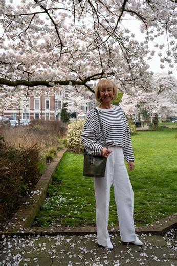 Blue and white striped sweater with white trousers - No Fear of Fashion