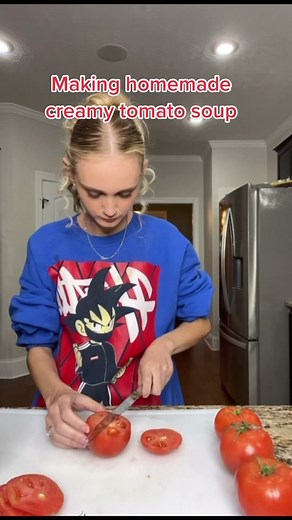 Delicious Homemade Creamy Tomato Soup Recipe