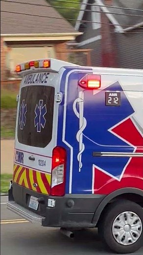 AMR responding to assist Seattle Fire Engine 29 on an Aid response!
