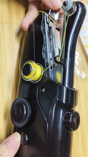 Watch How to use handheld sewing machine on Amazon Live