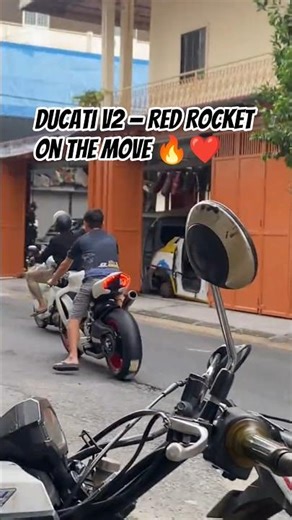 Ducati V2 — Red Rocket on the Move 🔥❤️