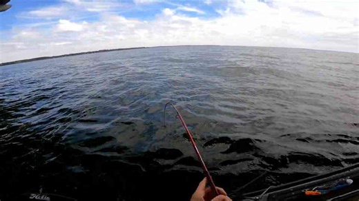 Vertical jigging for big fish in deep water on my kayak