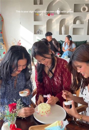 Chumanaaaa (@chuuuuuumana)’s videos with glue song - ・❥・