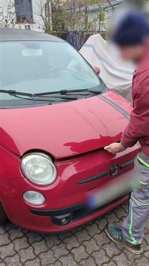 This Fiat won't start 🥲#mechanic #repair #fiat #car #broken #battery #diy #brakesystem #carpart #car