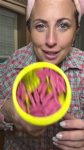 My new little morning routine… mix this in water and I’m ready for the day. Energy metabolism support in one drink. ✨@Leefar US #skinny #energydrink #metabolism