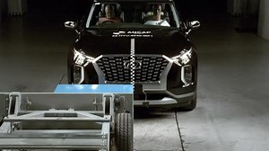 21K views · 237 reactions | HYUNDAI PALISADE: Frontal offset crash test The results from this test contributed to the overall five-star ANCAP safety rating. Read the full safety report at our website here: https://www.ancap.com.au/safety-ratings/hyundai/palisade/b42b00 #Hyundai #Palisade #ANCAP #Crashtests #ANCAPSafety #CarSafety | ANCAP Safety Ratings | Facebook
