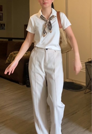 Capsule Wardrobe Tutorial for Effortless Outfits