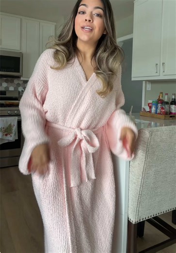 The Ultimate Softness: Flattering Plush Robe Review