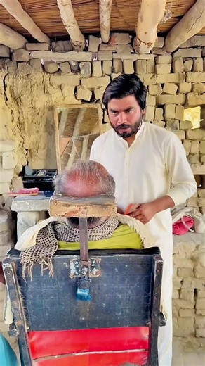 Khizer Omer's Hilarious Moments Part 2