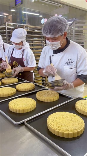 The last worker slacked off.#chineseburger#mooncake