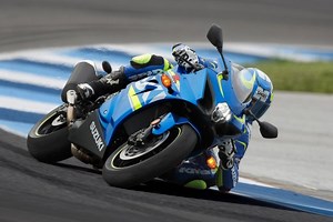 2016 Suzuki GSX-R 1000 L7 - with bigger and badder balls,