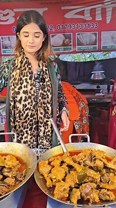 নিজে স্বাবলম্বী হয়েছে এবং সাথে আরও ৪০ জন মানুষের কর্মসংস্থানের সুযোগ করে দিয়েছে মিম আপু। #localview #streetfood #viral #trending | Local View