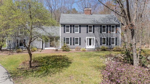 62 Ridge Rd, Concord, NH 03301 - MLS 5039344 - Coldwell Banker