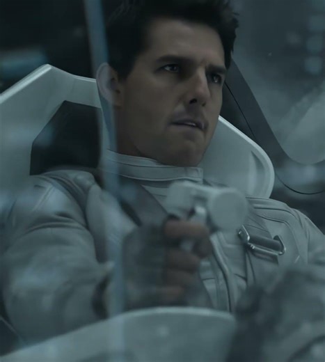 How is he always surviving | Oblivion | #movieedits