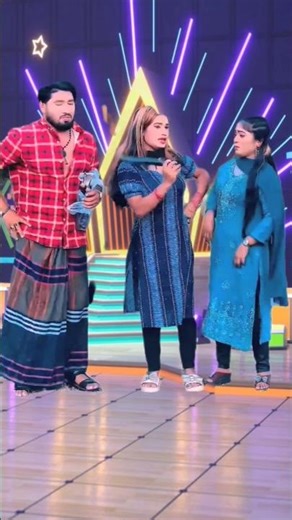 দোহাই লাগে হাত দিবা না আমার বেগুনে #dance #okvision #foryou #foryoupage #modelbadol লুঙ্গিরও ভিতরে