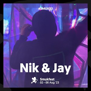 Nik og Jay på plakaten til Smukfest 2023 🎶 Drengenes koncert på Bøgescenen i 2019 kom til at stå som en af de mest legendariske koncerter på Smukfest nogensinde. Nu gør de det endelig igen 🤍 | Smukfest