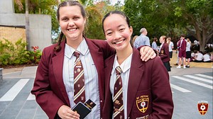 Yesterday, ahead of our 2021 Seniors’ last day of classes, the Senior School gathered install next year’s College leaders. The 2022 Prefect Installation included a presentation of badges and a handover of responsibilities from our 2021 College Captains and Vice Captains. Thank you to everyone who came along to celebrate the achievements of our current Year 11 students, and congratulations to all our new Prefects—we’re looking forward to watching all the great things you do next year! #GoSaints |
