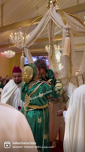 Pack circoncision royale avec amaria spéciale pour les anfant 👑👑😍😍 Instagram : @nakacharachida ختان مبارك حبيبتي نجوى ❤️❤️❤️ #khtana #circoncison #hennaartis #holanda🇳🇱 #amsterdam #mariage #baptem #beldi #paris #bruxelles #babyshower