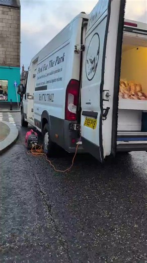 Huntly Farmers' Market on Reels