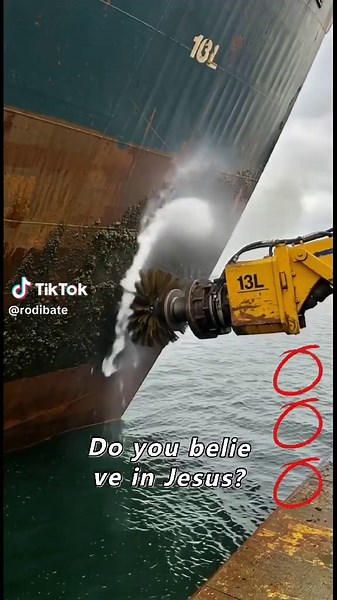 Effective Barnacle Removal Techniques for Ships