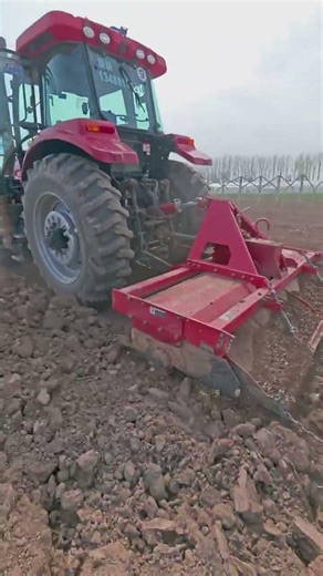 One Coat vs. Two Coats: Dongfanghong Spring Plough Efficiency