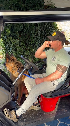 Who else felt like the Grinch today, just wanting to hit snooze and avoid adulting? He's only two weeks in and already has a master's degree in playing hooky. #kellercreek #mondayvibes #christmas2025 #grinchmas #stayinbed #itscoldoutside | Keller Creek French Bulldogs & Boarding/Grooming for all pets