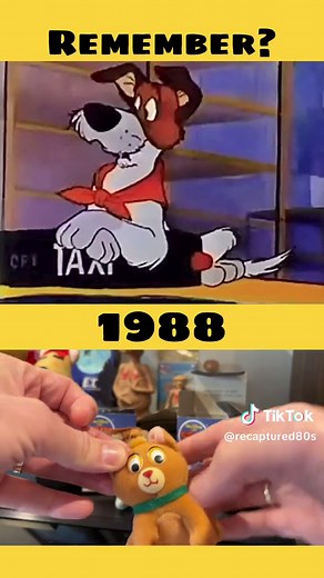 Remember the Disney movie Oliver & Company from 1988? McDonald’s gave away Christmas ornaments of thr movie characters with the purchase of gift certificates. Did you have one, or did you see the movie? . . #movie #cartoon #disney #memories #christmas #ornaments #tv #retro #80s