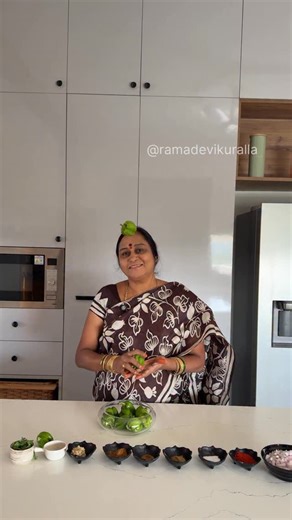 Ramadevi Kuralla | 🌶️ Guttu Capsicum Curry – Andhra style stuffed capsicum magic! 🌿💚 Homemade | Healthy | Flavor Bomb! 👩‍🍳 Love stuffed recipes? Try this... | Instagram