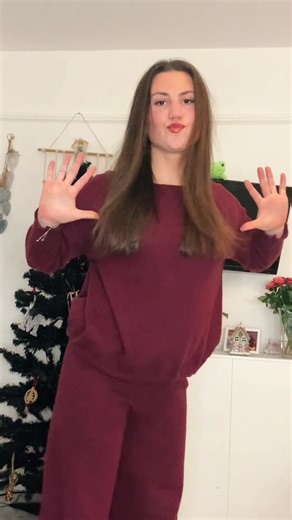 Cheeky dance break xoxo ##fyp##minwoosey##dance